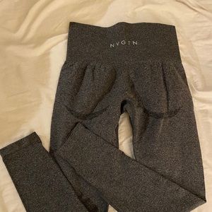 NVGTN Black Speckled Seamless Leggings - S